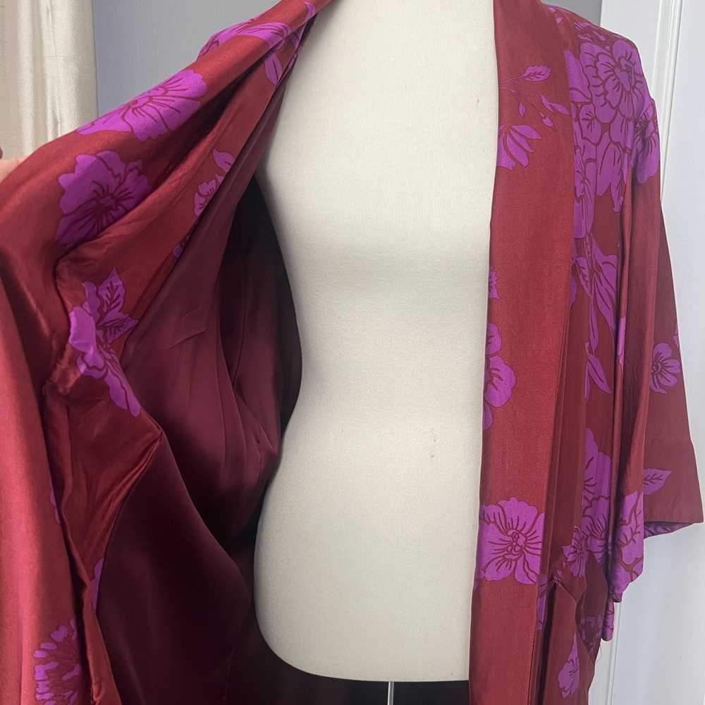 Zara Floral Kimono with Purple Accents - Picture 6 of 11